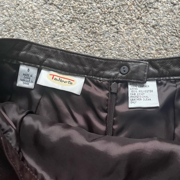 Vintage Talbots Brown Leather Skirt (6) - Picture 2 of 5